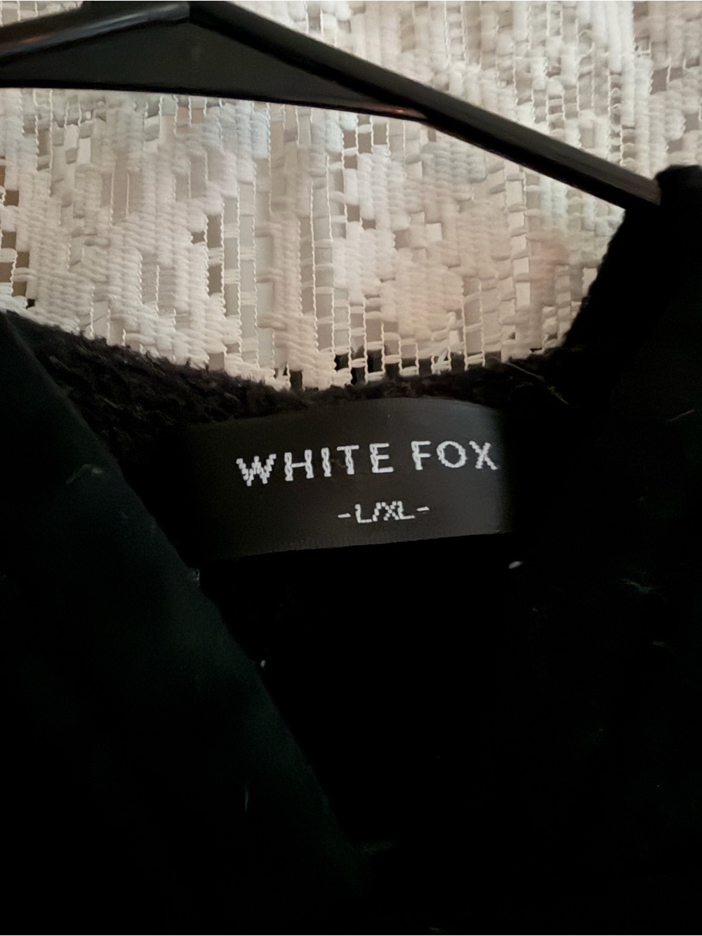 White Fox Set - Picture 2 of 4